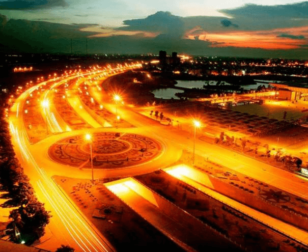 Lựa chọn cột đèn cao áp chất lượng cao, giá cả phải chăng tại Phan Nguyễn