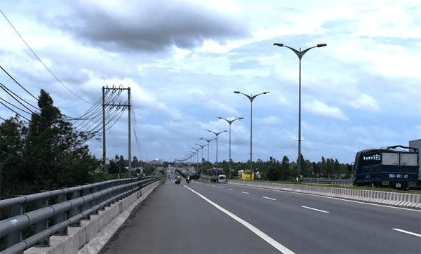 Sản phẩm được sử dụng chiếu sáng cho nhiều công trình xây dựng