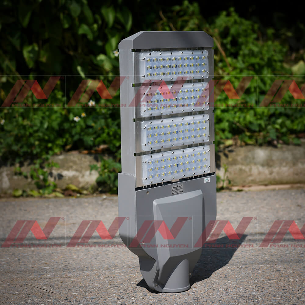 Đèn đường Led 100w PNL06