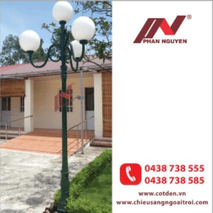 Cột đèn sân vườn DC 02