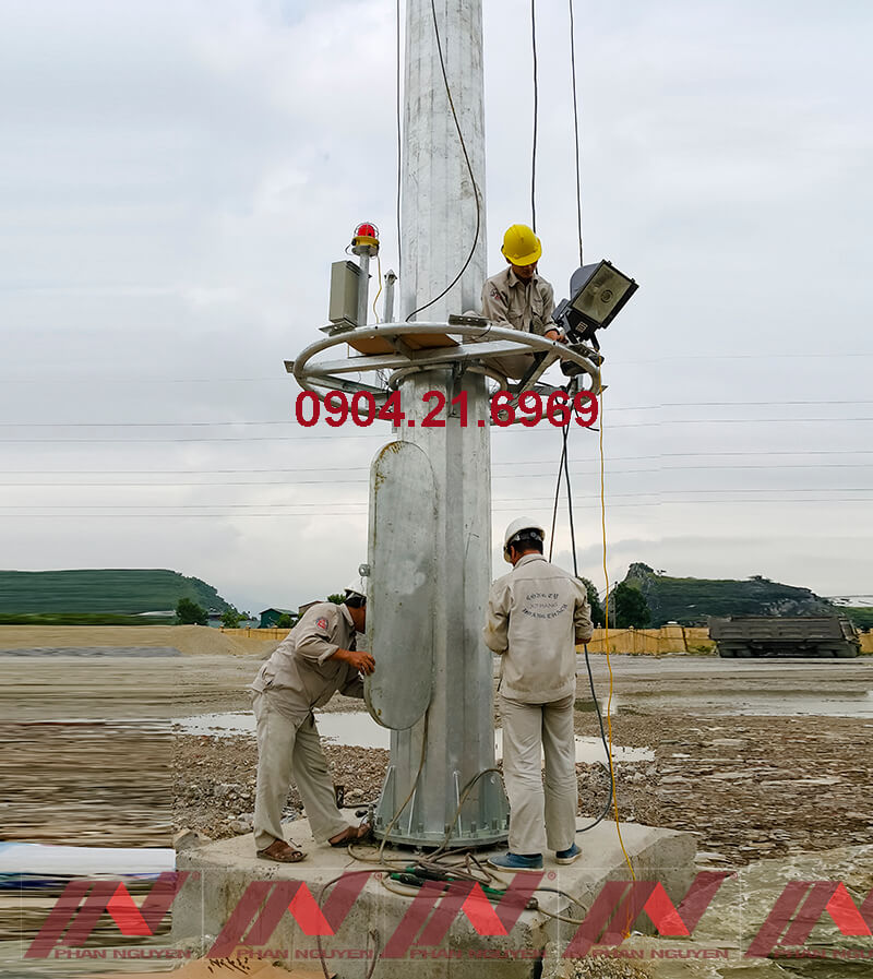 Thân trụ đèn nâng hạ